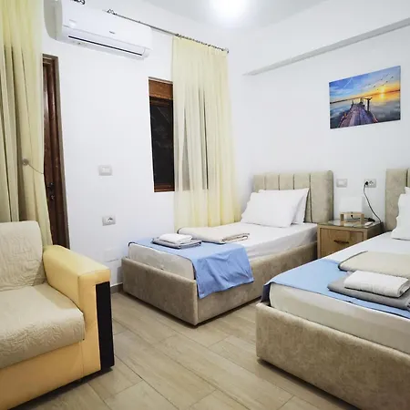 בית הארחה Panoramic Vlachos 4*