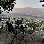 Penzion Panoramic Vlachos Gjirokastër