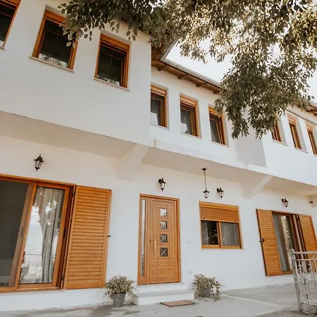 Panoramic Vlachos Guest house Gjirokaster