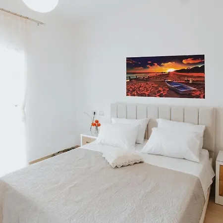 Konukevi Panoramic Vlachos